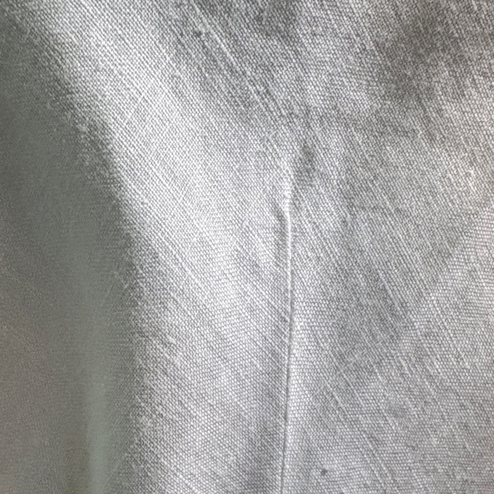 Elegant White Irish Linen Blouse with Embroidered Details - Picture 12 of 15